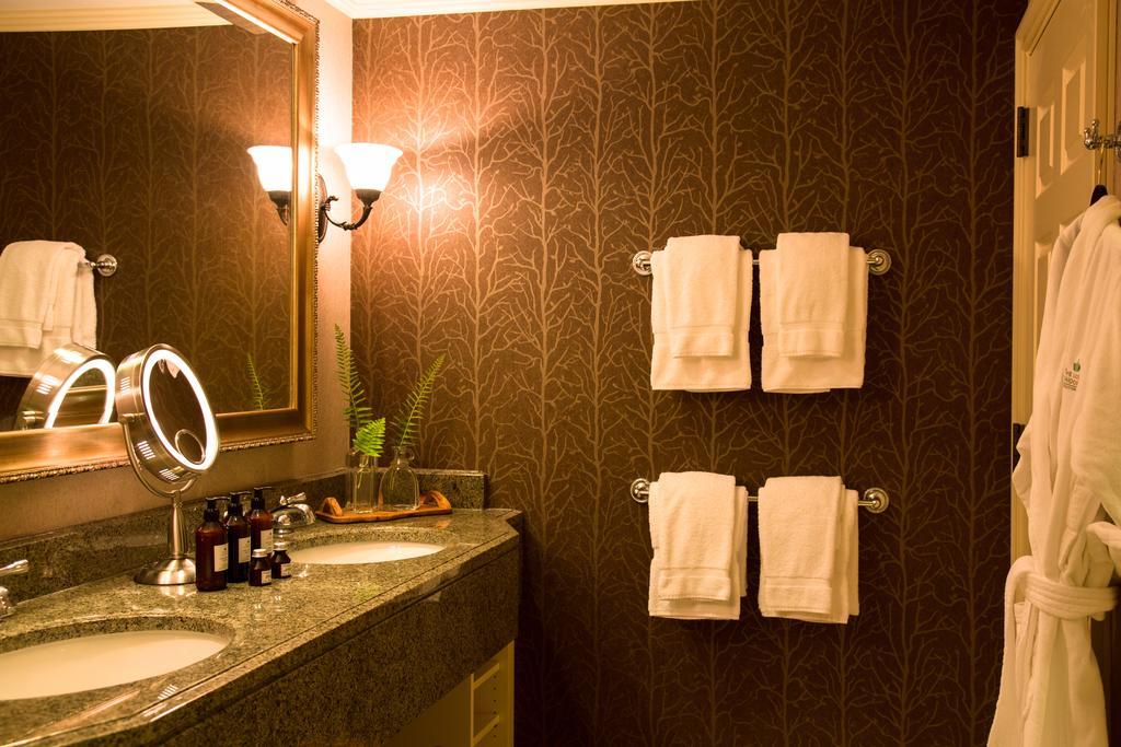 The Lodge At Woodloch Hawley Bagian luar foto